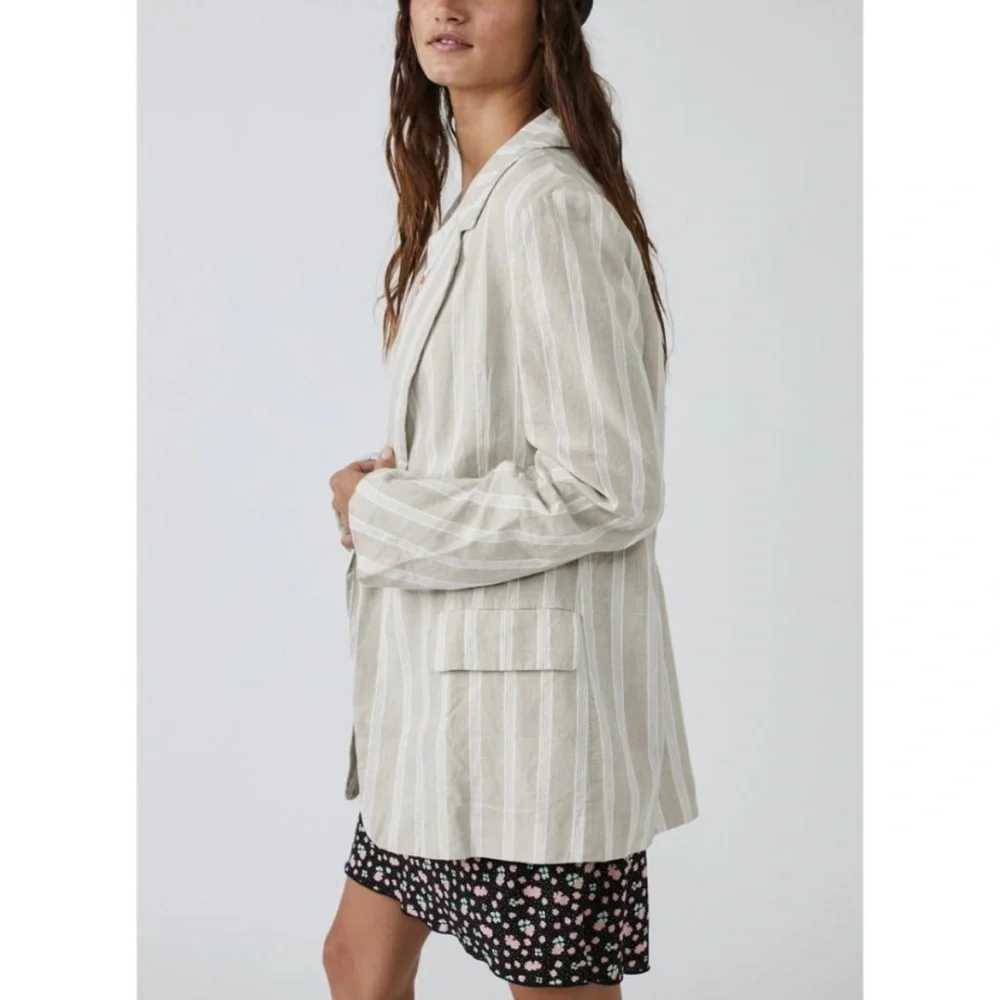 FREE PEOPLE‎ Fern Blazer in Dusty Beige Size Small